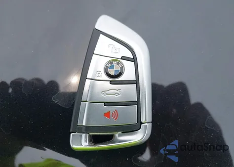 2020 BMW M8 z USA, uszkodzony, nr VIN WBSAE0C02LCD57616